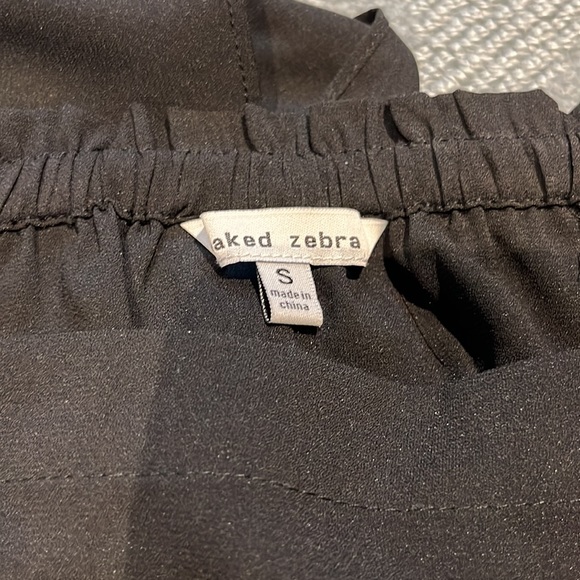 Black Off The Shoulder Top - Picture 2 of 2